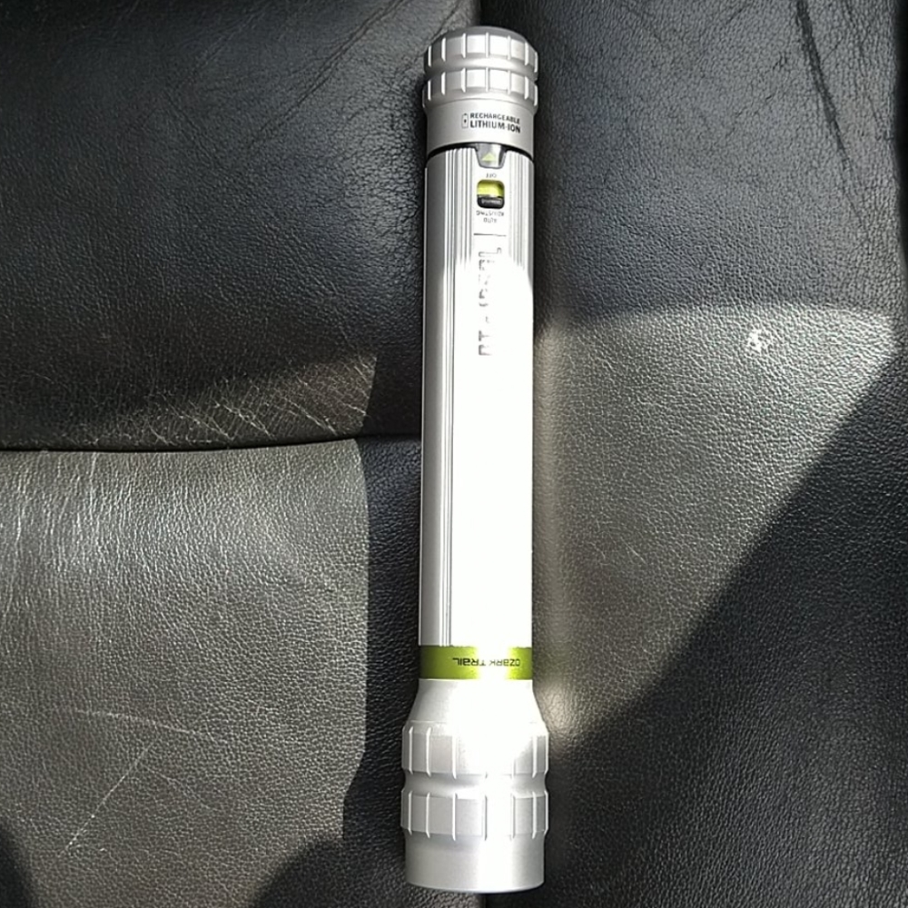 Ozark trail 1250L Rechargeable 🔦